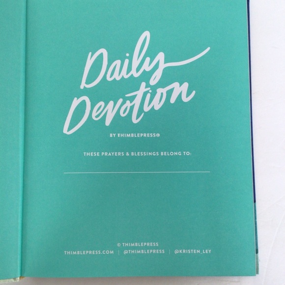 DAILY DEVOTION HARDBOUND GUIDED JOURNAL NWT - Picture 3 of 12